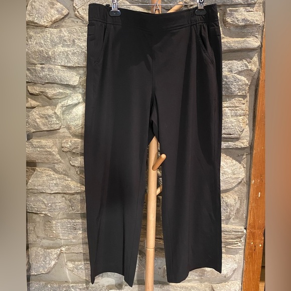 Eddie B activewear wide leg pants - Picture 1 of 10